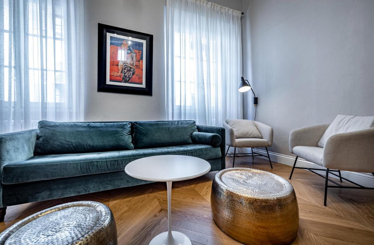 Hs4U Ricasoli Luxury Apartment Near Duomo N. 3 Florence Luaran gambar