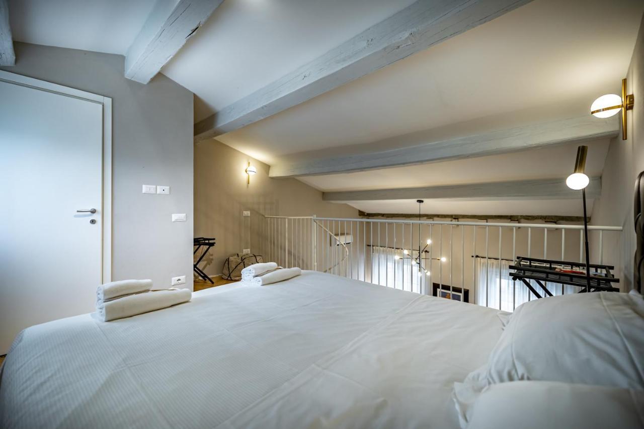 Hs4U Ricasoli Luxury Apartment Near Duomo N. 3 Florence Luaran gambar