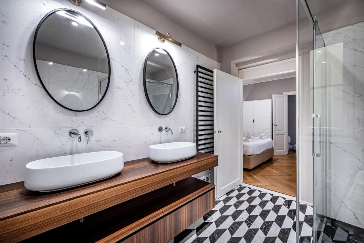 Hs4U Ricasoli Luxury Apartment Near Duomo N. 3 Florence Luaran gambar